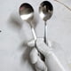 thumbnail image 4 of Zhuge Cuchara de acero inoxidable de 4 piezas, cucharas de sopa de gran círculo de mango largo, cuchara de sopa de mango largo, A, 4 of 4