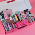 thumbnail image 2 of Caja de regalo Petite Maison Spa Skin Care Set 18 piezas, 2 of 6
