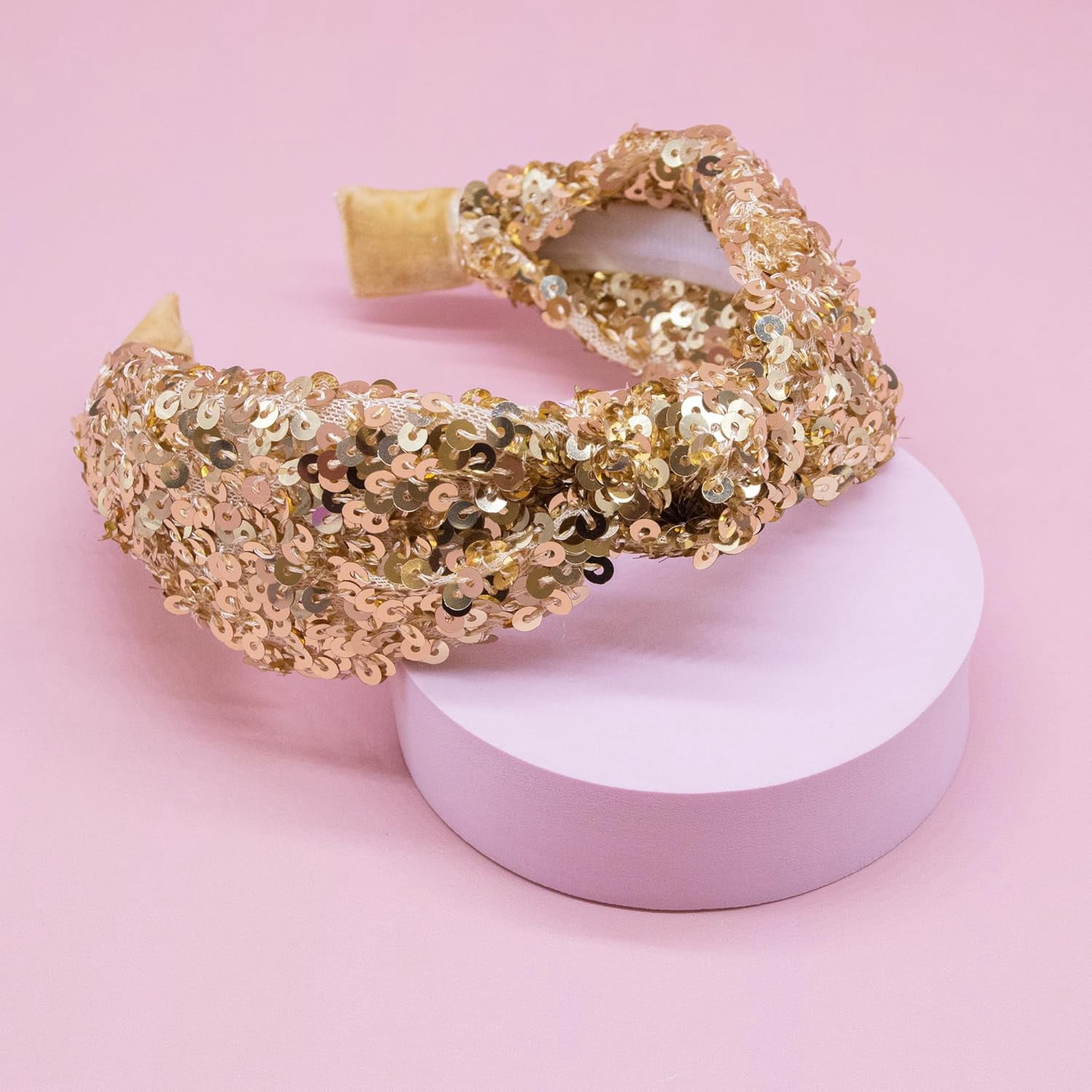 Zara Knotted Headband Piece Rhinestone
Veil | NWT | Pink SATIN BEADED HEADBAND - Pink | ZARA United States main image 2