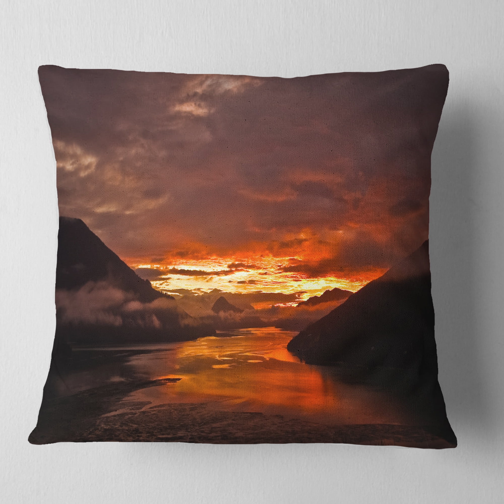 Designart Sunrise in Cloudy Day New Zealand - Landscape Photography Throw Pillow - 18x18