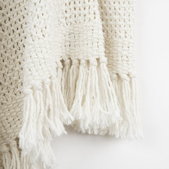 HomeRoots 519074 White Woven 100 Percent Cotton Throw Blanket