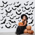 thumbnail image 2 of Colgante de murciélago negro para Halloween, decoración del hogar para fiesta al aire libre, patio, pared, árbol, ojos brillantes, murciélago grande, 2023, 2 of 4