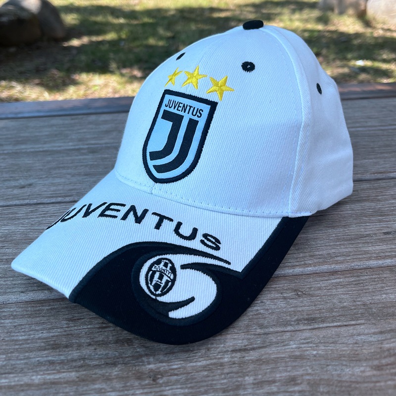 casquette juventus blanche