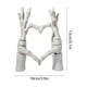 thumbnail image 3 of Adorno de Corazón con Huesos de Mano de Esqueleto para Decoración de Halloween | Material de Resina | Color Blanco | Tamaño 13X10Cm | Ligero | Figura de Fantasma | Decoración de Mesa para Interiores, 3 of 6