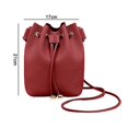 thumbnail image 2 of A (red green gold) Bolso tipo cubo y bolso para mujer, bolso tipo cubo con cuerda y flecos, bolso de hombro tipo bandolera a la moda, bolso cruzado novedoso, 2 of 5