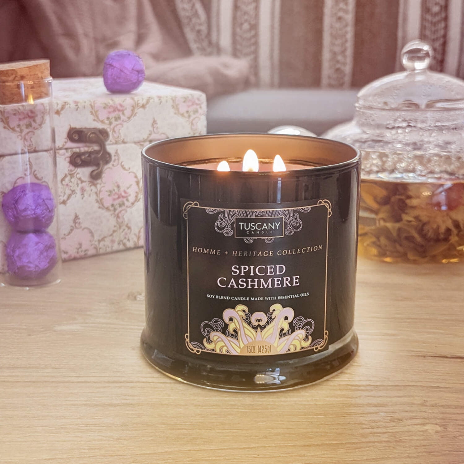 Spiced Cashmere Scented Jar Candle (15 oz) – Homme + Heritage Collection