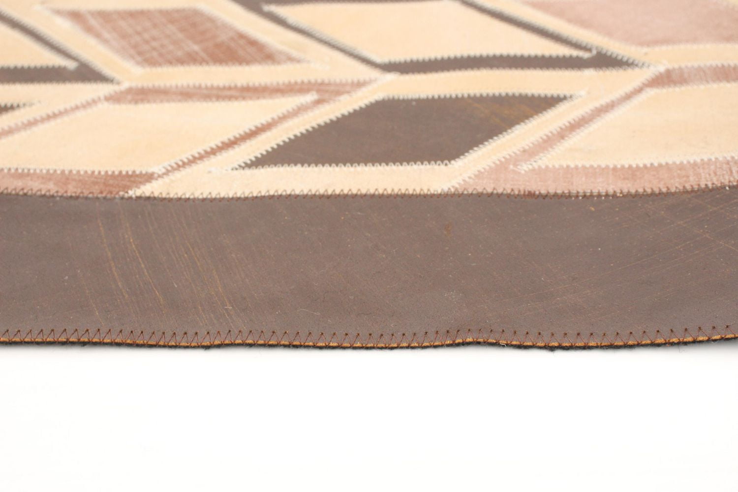 ECARPETGALLERY 4'11" x 7'10" Contemporary Cowhide Patchwork Handmade Area Rug for Living Room, Dining Room and Bedroom in Brown