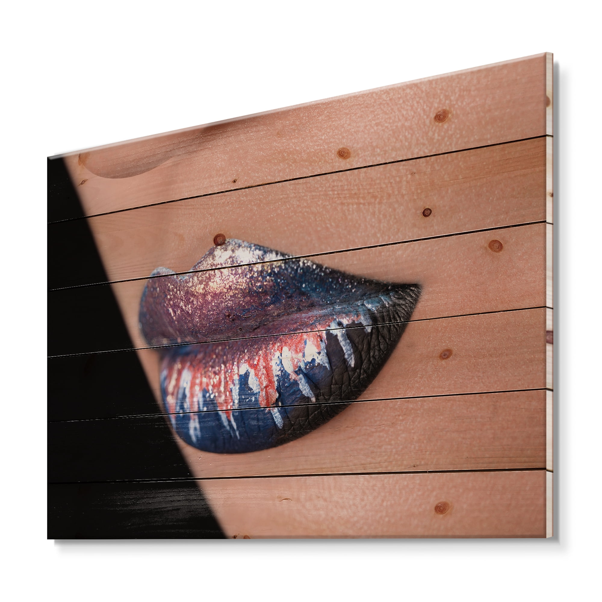 Designart 'Fashion and Creative Make Up On Woman Lips' Modern Print on Natural Pine Wood