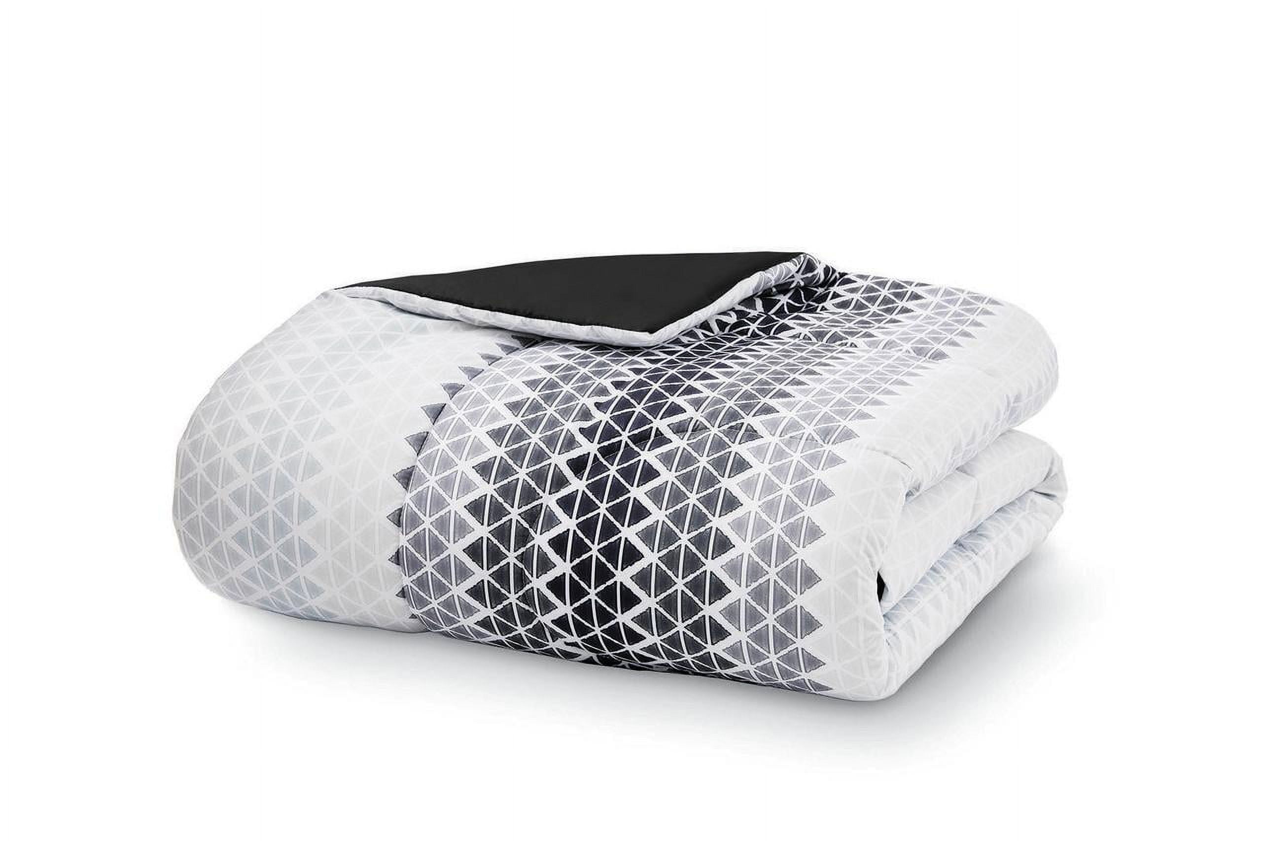 Mainstays 10-Piece Black and White Ombre Geometric Bed in a Bag, King