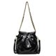 thumbnail image 1 of Mochila ligera de lujo de alta gama con plisado, sencilla, con cadena de diamantes, versátil, para mujer, nueva moda 2025, bolso bandolera, 1 of 5