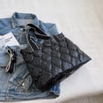 thumbnail image 2 of Bolso Moda mujer algodón acolchado totalizadores invierno señoras Crossbody ajustable Casual, 2 of 8
