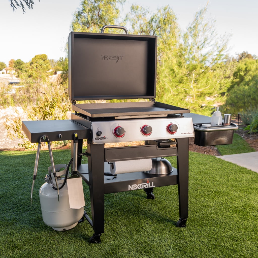 Daytona 3-Burner Propane Gas Grill 30 in. Flat Top Griddle in Black