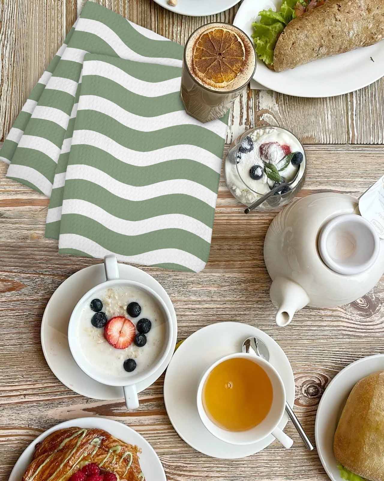 Sage Green Striped Kitchen Dish Towels for Drying Dishes Set of 3, Modern Waves Abstract Water Ripple Waffle Weave Microfiber Terry Hand Tea Bathroom Towels Quick Dry & Absorbent Towel 15.7x23.6