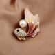 thumbnail image 5 of Broches para niñas, lindo color de diamantes de imitación, peces de colores, perlas, peces, broches de animales, broches delicados de moda, accesorios, joyas para mujeres nupciales, 5 of 8