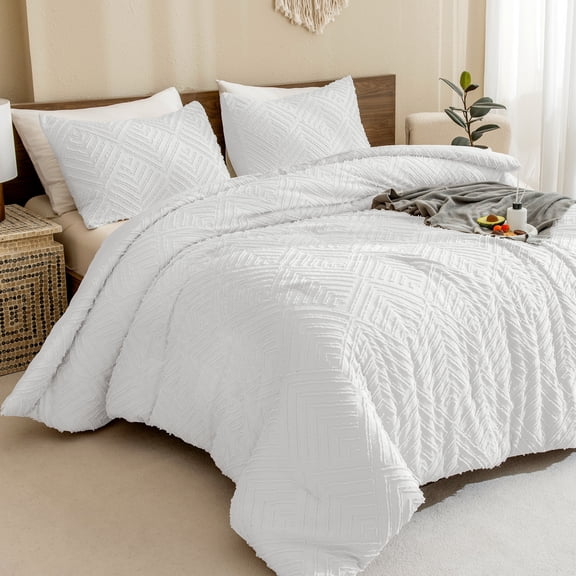 ANGENIA White Oversized King Comforter, 3 Pieces Soft Fluffy Bohemian Bedding Set, Mordern Tufted Down Alternative Bed Set(120"x98" Comforter & 2 Pillowcases)