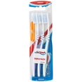 thumbnail image 2 of Cepillo de dientes Aquafresh cerdas medianas paquete de 3 flexible, 2 of 3