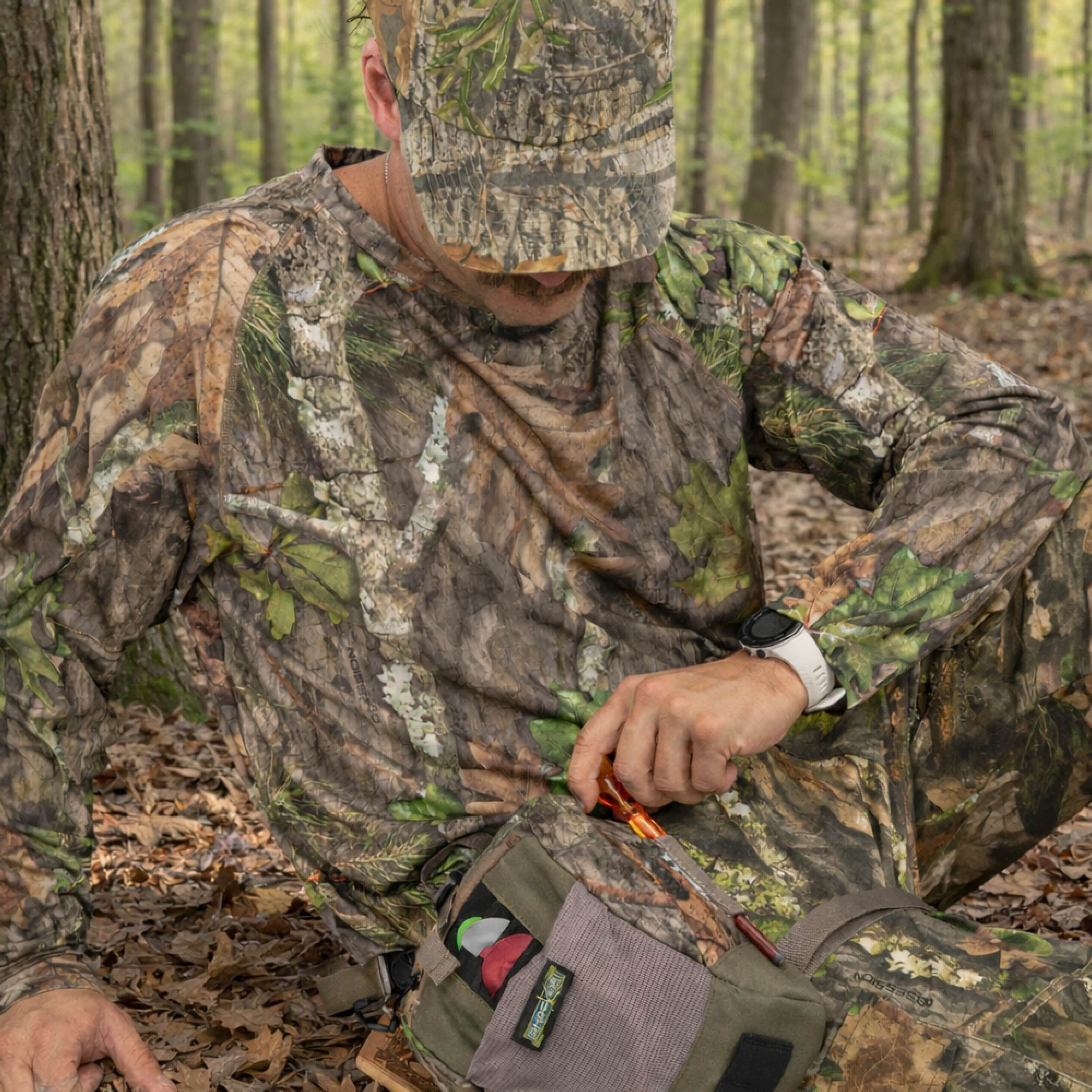 Allen Company Shocker Cut-N-Run Turkey Hunting Game Chest Pack and Sling Bag
