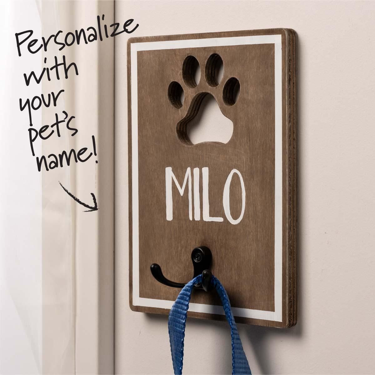 Plaid Unfinished Wood Surfaces Pet Leash Holder, 6" x 8" x .5", Plaid Pet Leash Holder