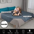 thumbnail image 2 of Manta de cama para mascotas Ameritex reversible 100% impermeable de terciopelo, 2 of 6