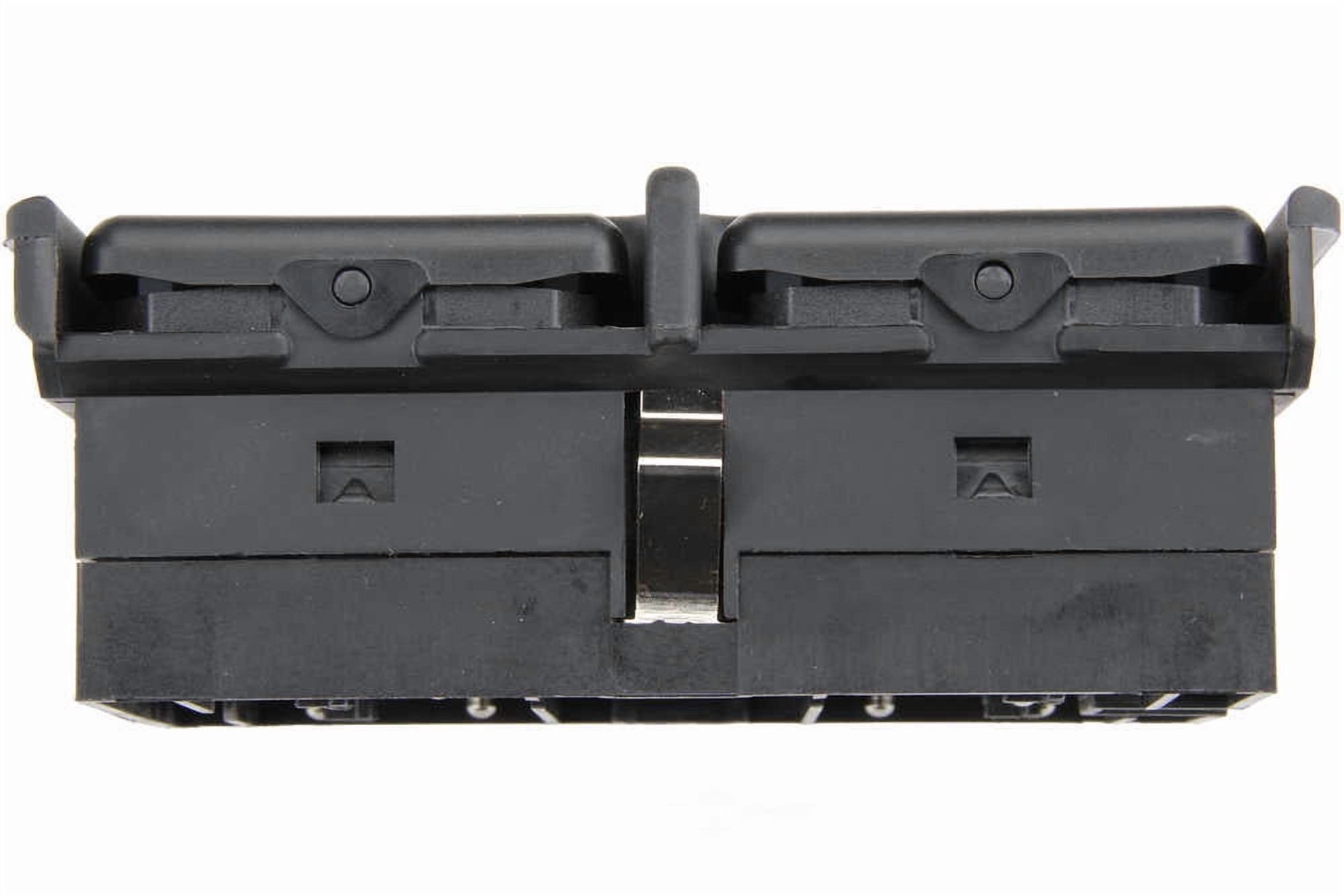 URO Parts 61311379075 Window Switch Assembly