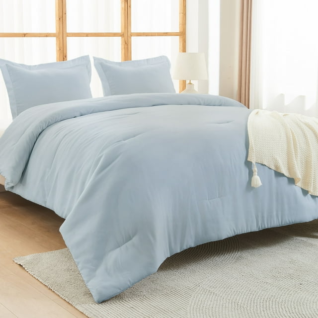 Hitime Ultra Soft Beige King Size Comforter Set 3 Pieces Gentle Down Alternative Bedding 1 Lightweight Comforter and 2 Pillowcases