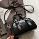 thumbnail image 4 of Bolso Tipo Cartera Bandolera A La Diario Con Cierre para Mujer, 4 of 9