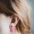thumbnail image 1 of Pendientes de tachuelas Hugo 2 piezas animal mordedura Rosado, 1 of 9