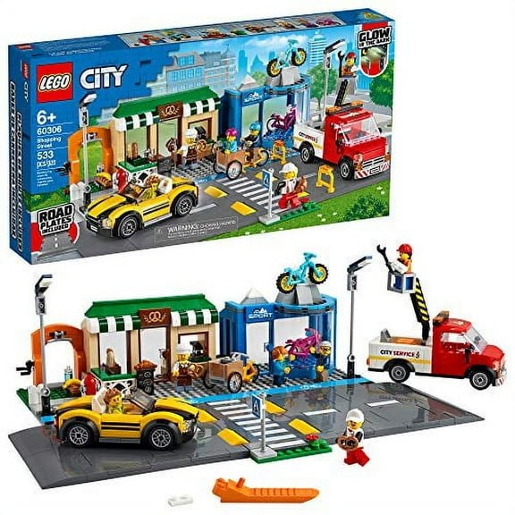 LEGO Shopping Street 60306 Building Set (533 Pieces)