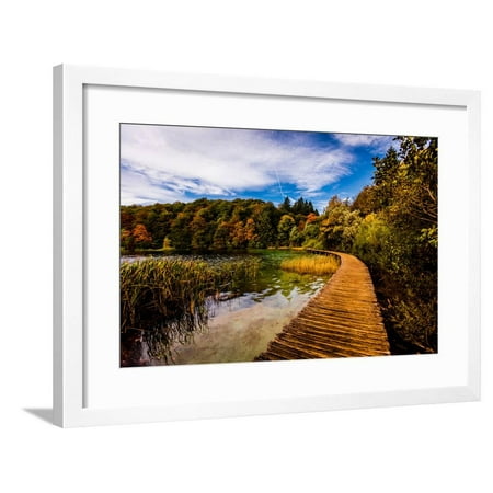Scenic spot in Plitvice Lakes National Park, UNESCO World Heritage Site, Croatia, Europe Framed Print Wall Art By Laura