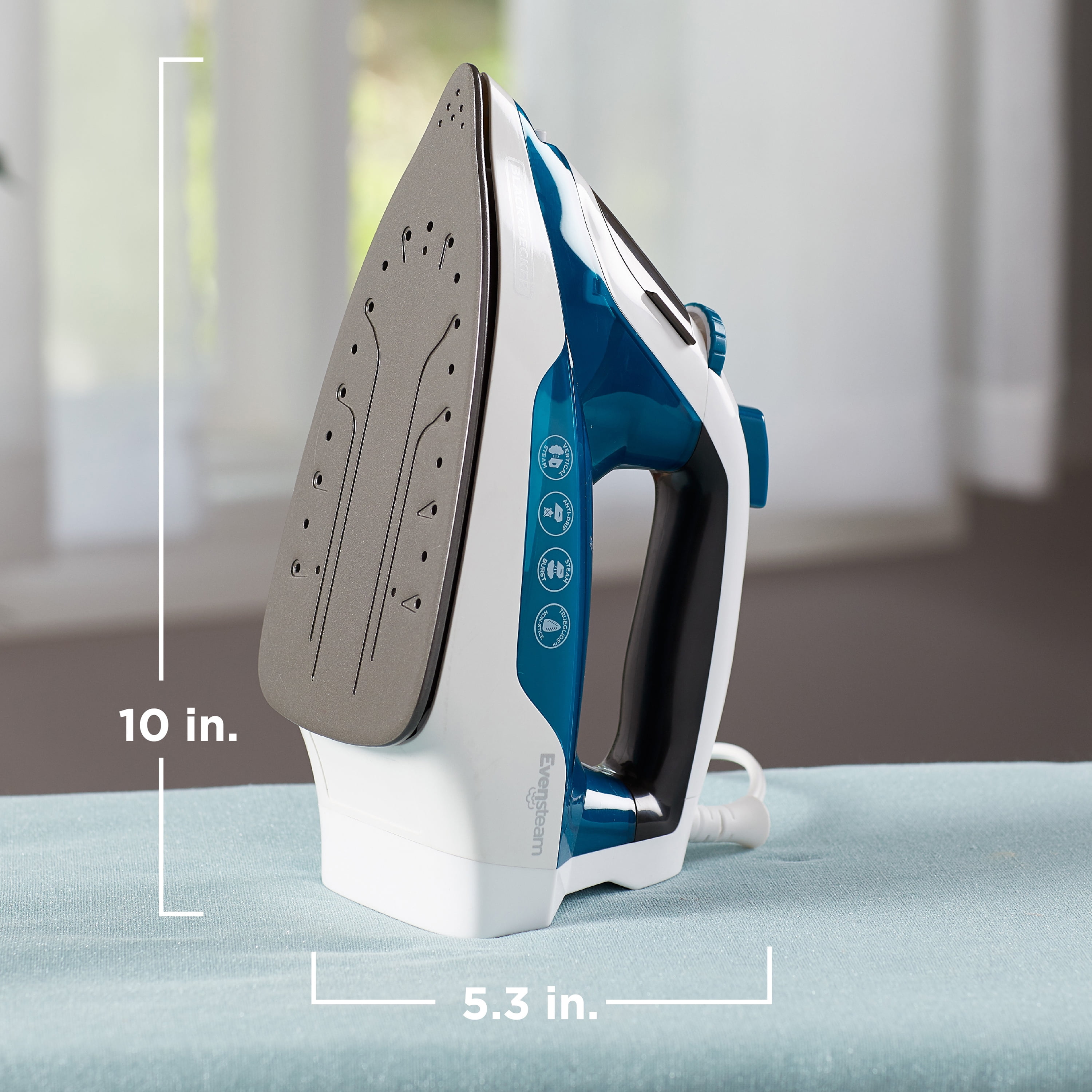 BLACK+DECKER Light 'N Easy Compact Steam Iron, Teal IR1010 - The Home Depot