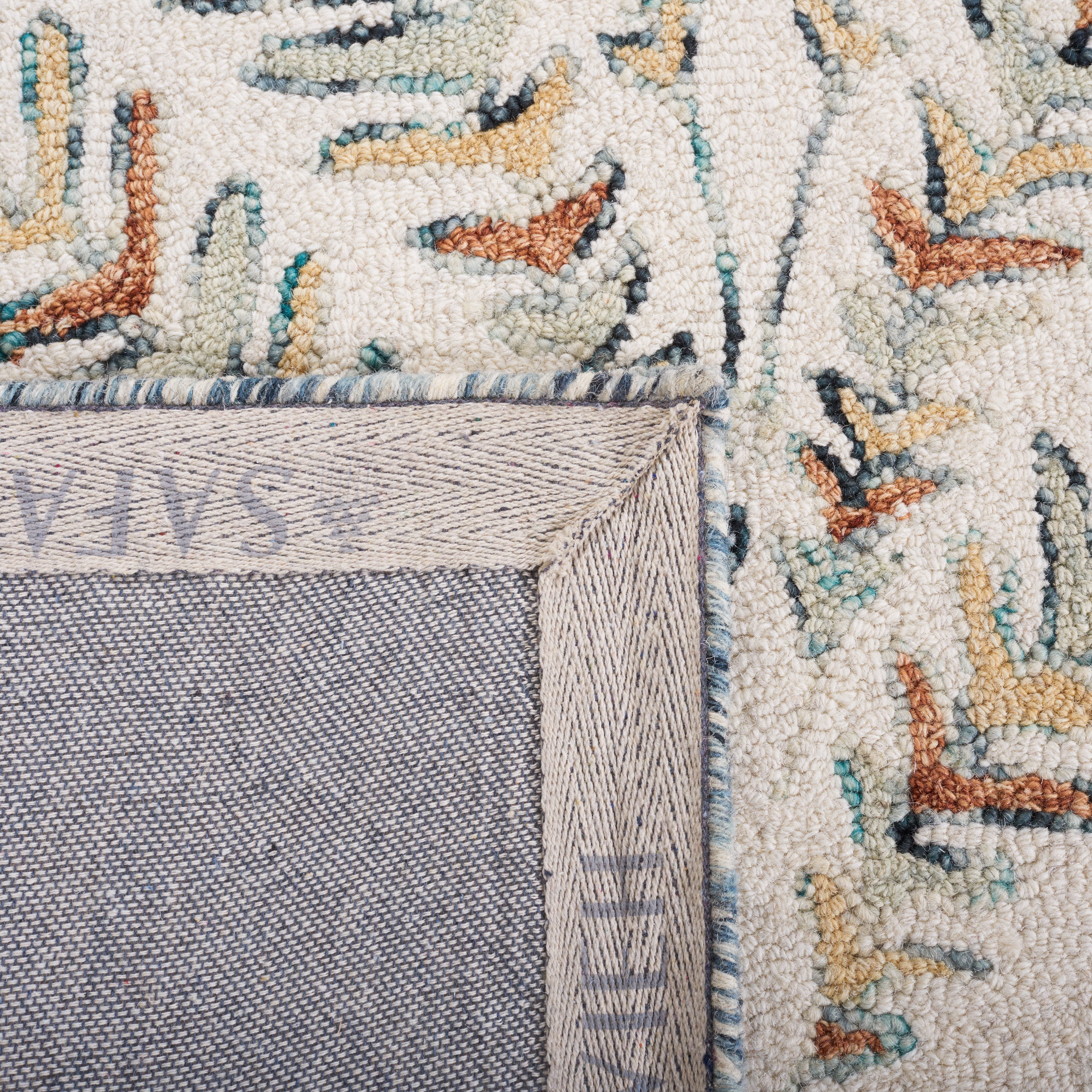 SAFAVIEH Capri Proinsias Leaves Wool Area Rug, Ivory/Green, 3' x 5'