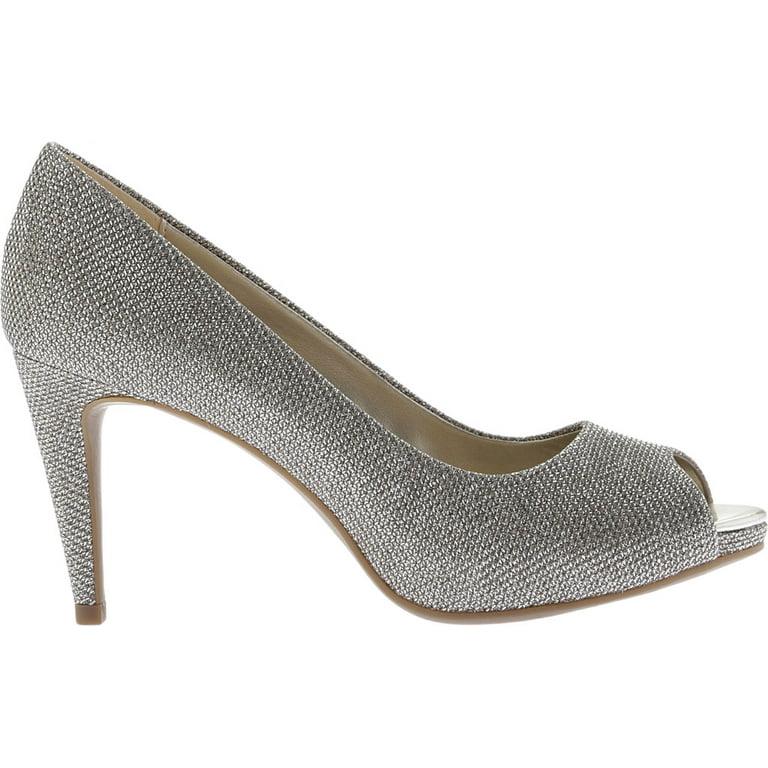 Bandolino cheap silver pumps