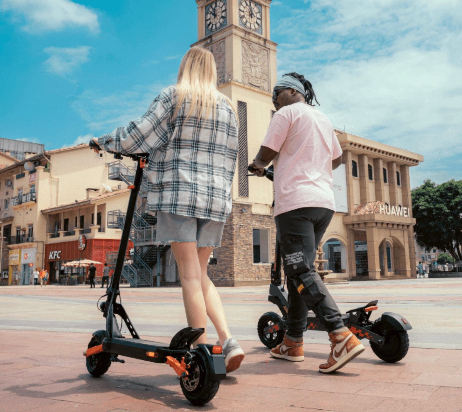 KUKIRIN G2 Electric Scooter, 34 Miles Long Range 800W Peak Motor, Up To 27MPH Top Speed, 10" Off-Road Tires Disk Braking System Foldable City Commuting E-Scooter for Adults and Teens