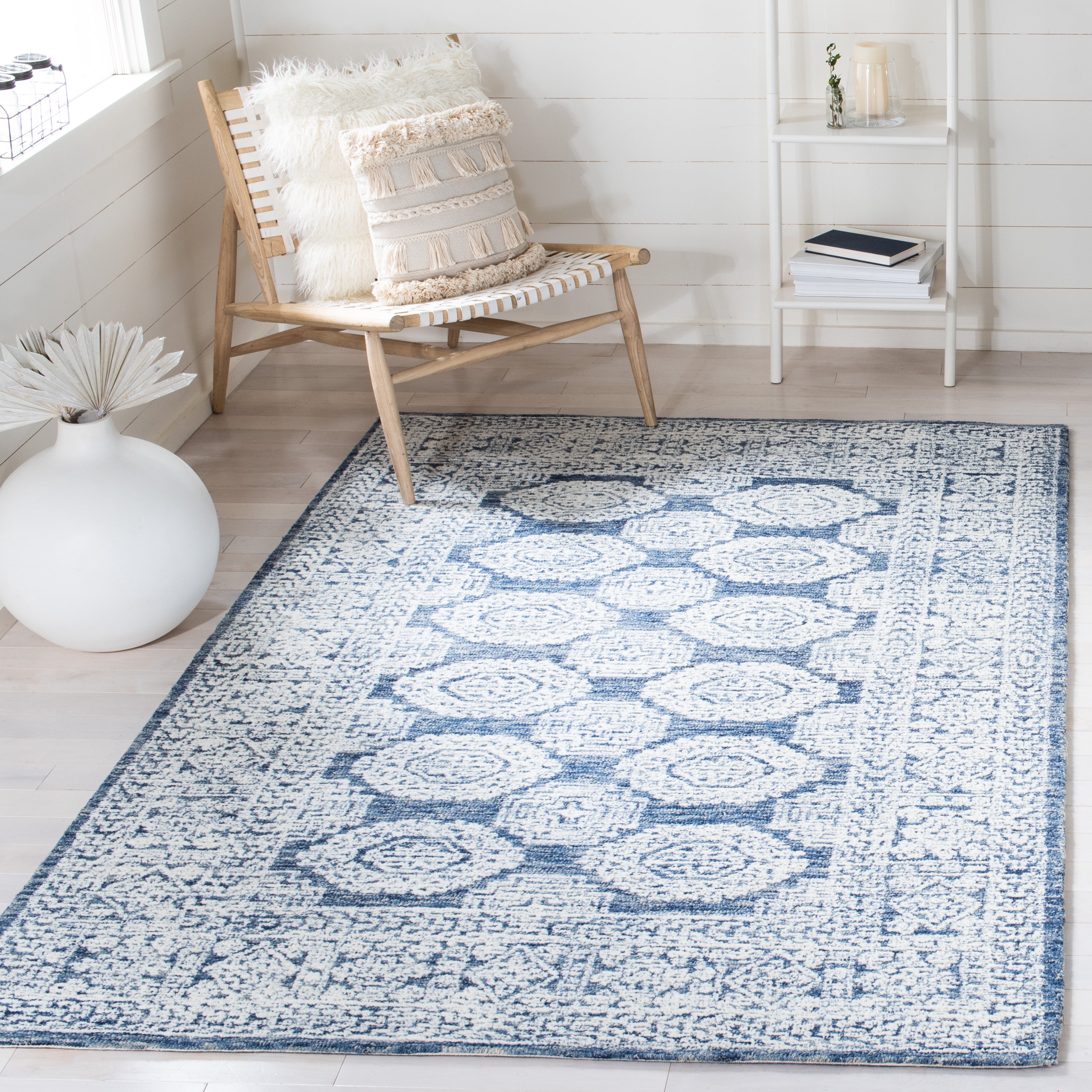 SAFAVIEH Metro Leontyne Geometric Area Rug, Natural/Blue, 6' x 6' Square