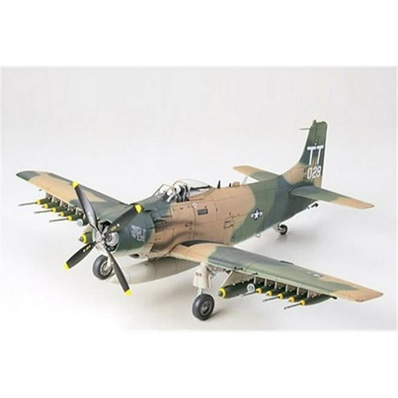 Tamiya 1/48 Douglas A1J Skyraider USA Plastic Model TAM61073 Plastic Models Airplane 1/48