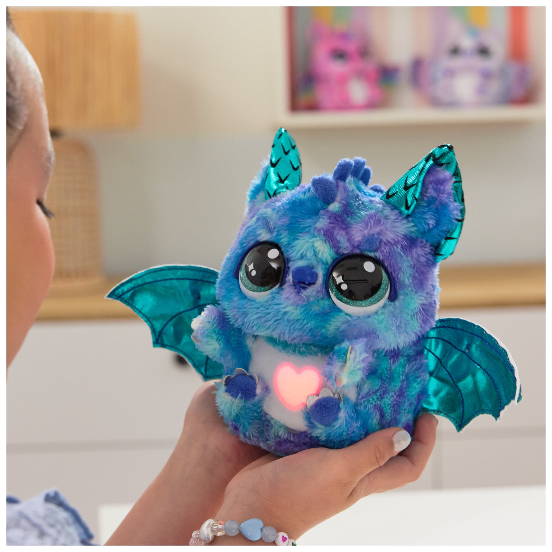 Hatchimals Alive, Mystery Hatch 6.5-inch Draggle Electronic Pet with Mist, Lights & Sounds (Styles Vary)