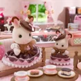 thumbnail image 5 of Conejo de chocolate de Sylvanian Families, juguete de anime, casa de juegos para niños, muñeco lindo para bebé, regalo para niños, día de San Valentín japonés, edición limitada, 5 of 5