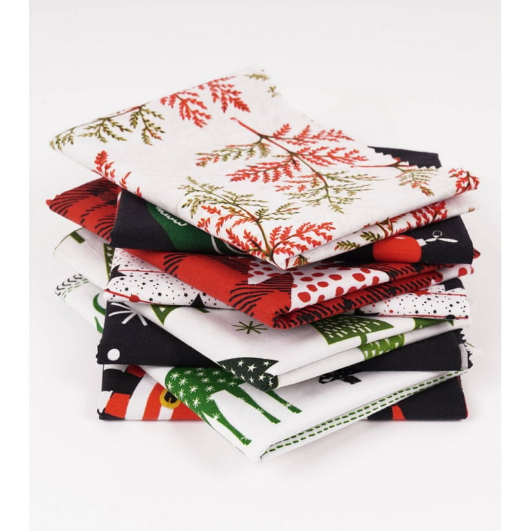 Soimoi 8 Pc Fat Quarter Bundle,ChristmasPrint 18x 22DIY Patchwork-100%  CottonPre-Cut Quilting Fabric Red, Black, White & Green 