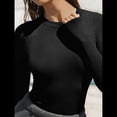 thumbnail image 4 of Camisetas Básicas de Cuello Redondo y Larga para Mujer, Corte Ajustado, Ropa Informal para Salir y Hacer Ejercicio, Camisetas de Punto Acanalado. Negro L, 4 of 8