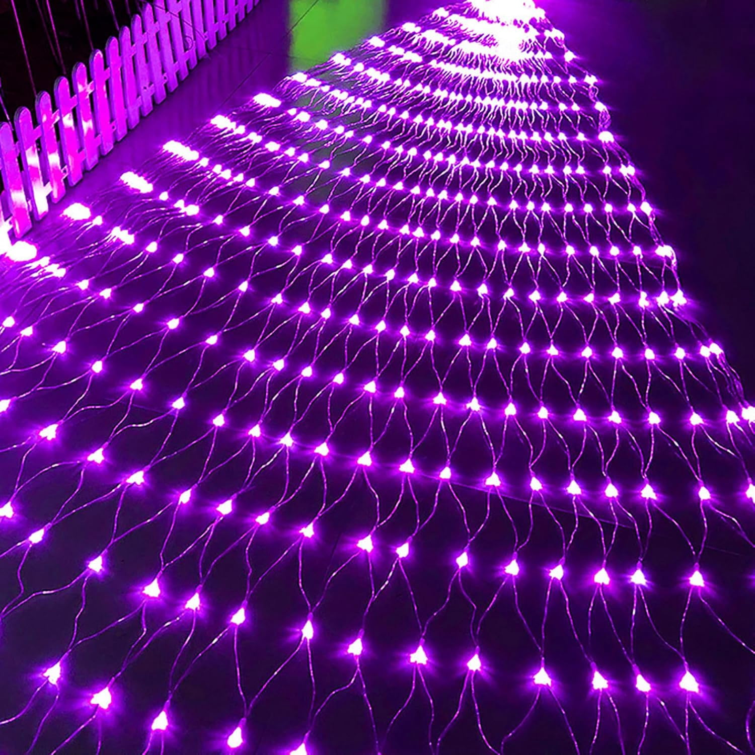 Solar Net Lights Outdoor Garden, 100LED 1.1M X 1.1M Waterproof 8 Modes Solar Mesh Fairy Icicle String Lights for Backyard Patio Gazebo Fence Lounge Party Decoration