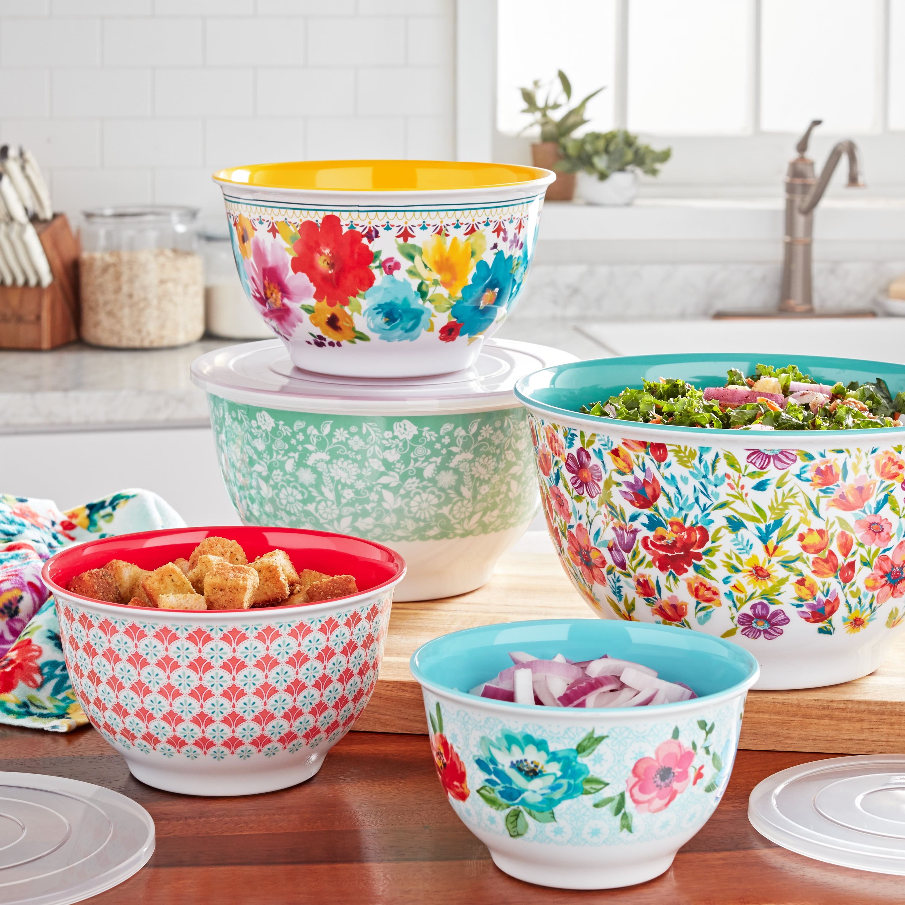 The Pioneer Woman Country Garden Melamine Mixing Bowl Set, 10-Piece Set  just $19.96 (reg. $49.99) at Walmart!