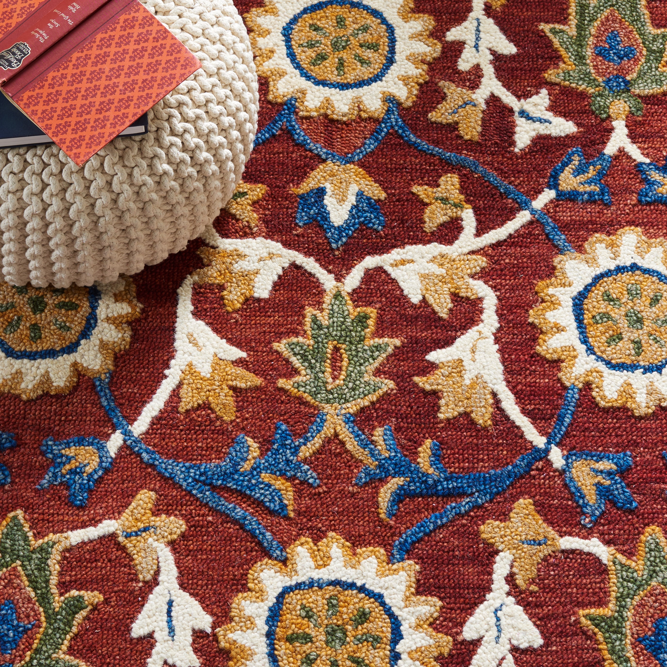 SAFAVIEH Blossom Lecia Floral Area Rug, Rust/Blue, 4' x 6'