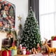 thumbnail image 5 of Árbol de Navidad Costway nevado preiluminado 225 cm 1398 puntas con Piñas y frutos rojos, 5 of 5