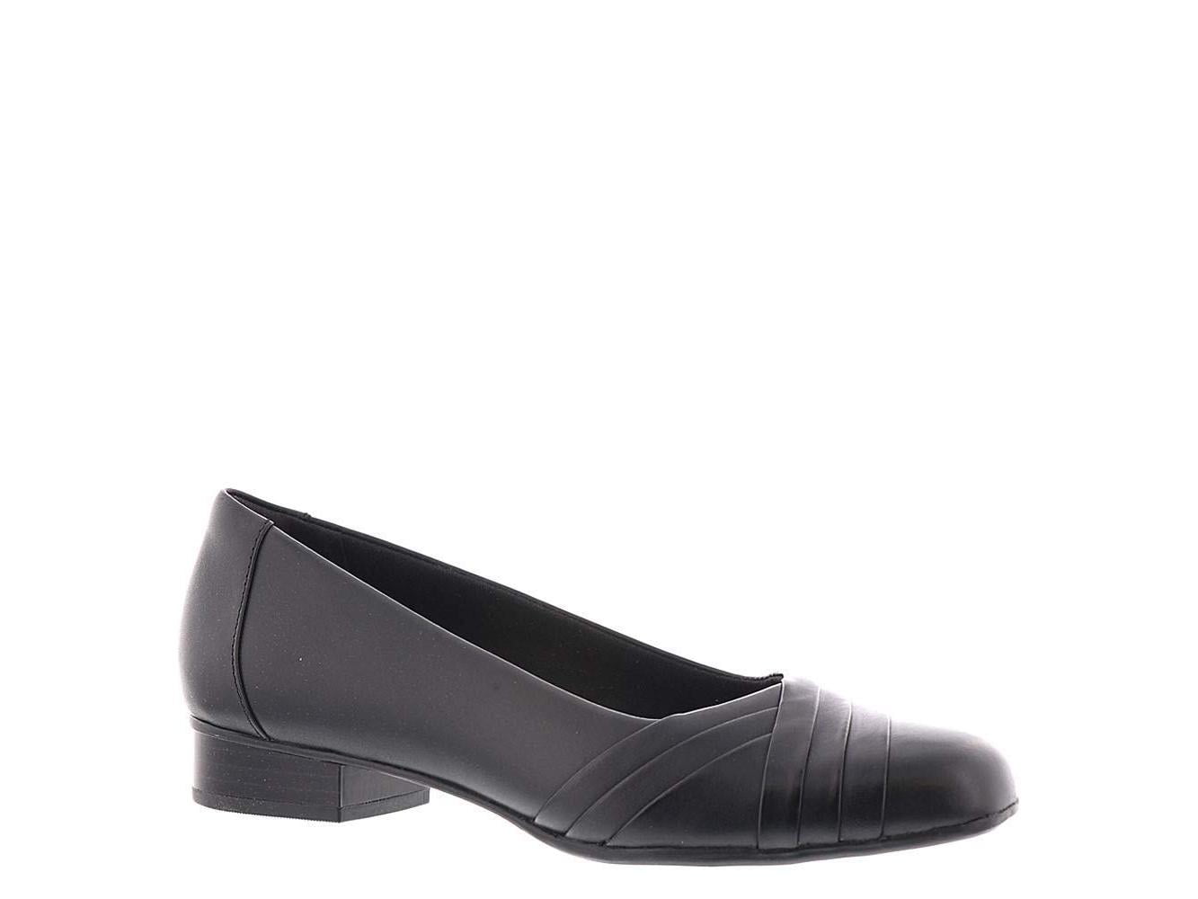 clarks women's juliet petra pump