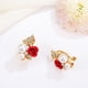 thumbnail image 5 of Pendientes de cristal con flor, 1 par de pendientes de imitación chapados en rosa con perlas rojas, 5 of 5