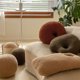 thumbnail image 5 of Almohada de forma abstracta con bola de nudo único, cojín de sofá relleno, cojín de sala de estar, diseño de oficina, redondo, estilo nórdico, 5 of 5