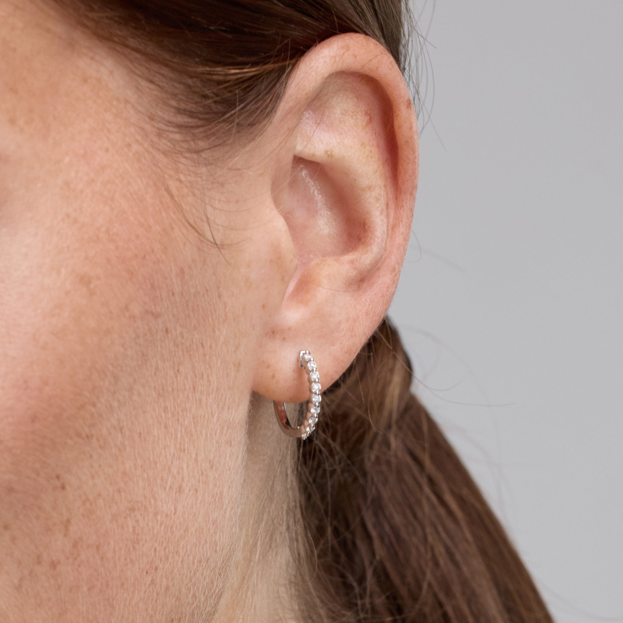Unique Moments 1/4 Ct Round Lab Grown Diamond Hoop Earring in Silver for Women (H-I, SI-I1)