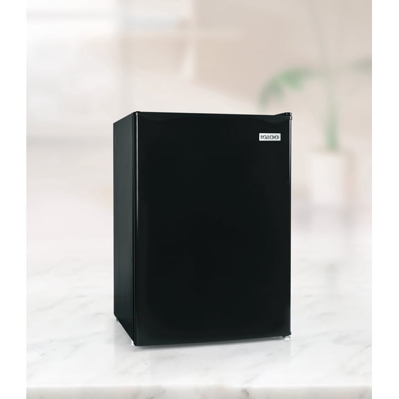 Igloo 2.6 Cu.Ft. Compact Refrigerator with Freezer, 2 Shelfs, Perfect for Homes, Offices, Dorms, Black