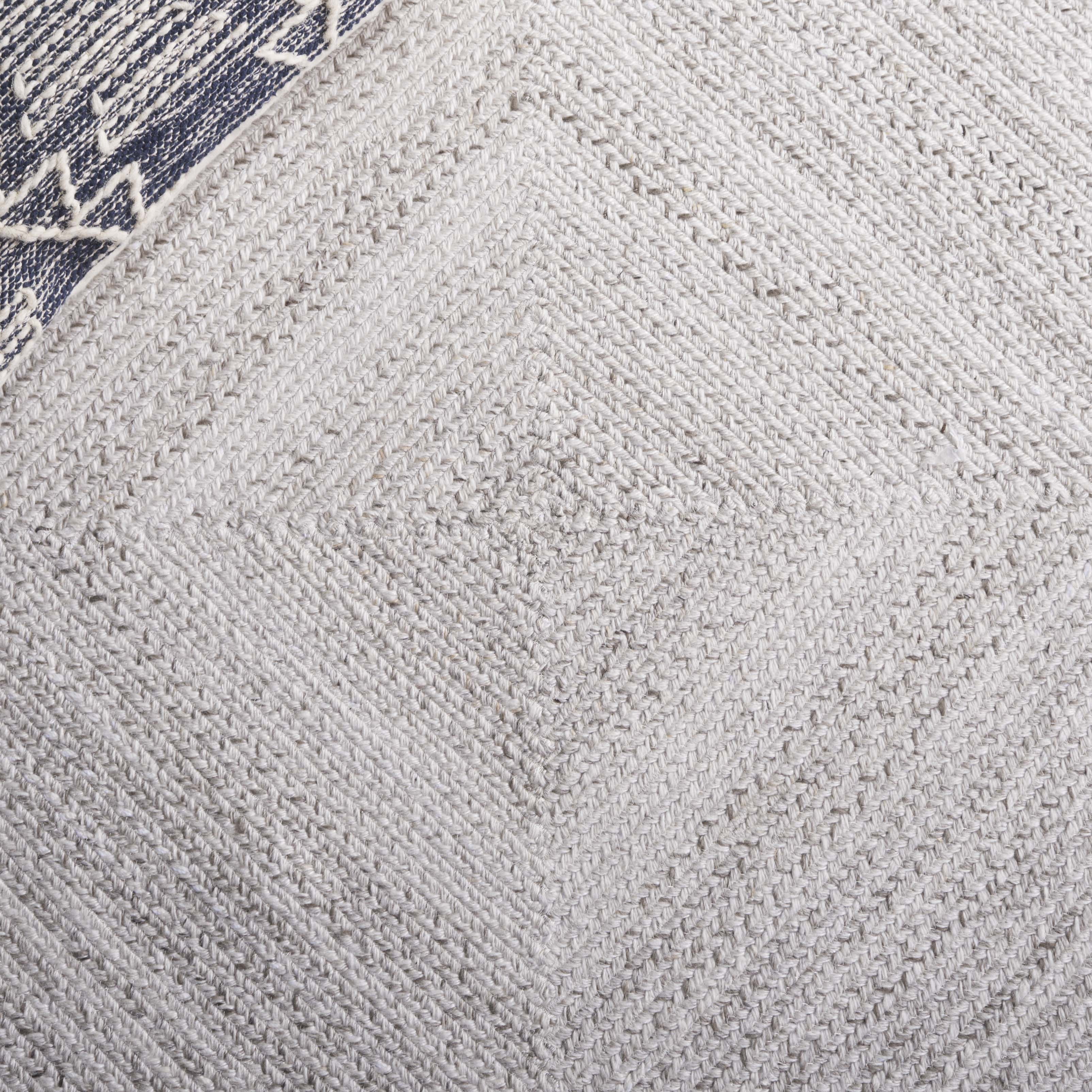 SAFAVIEH Braided Carleen Geometric Area Rug, Beige, 3' x 5'