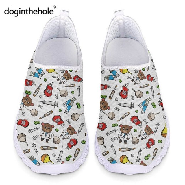 Zapatos planos con bonitos dibujos de enfermera para mujer, diseño de marca médica para mascotas, zapatillas de deporte de malla de aire de verano, mocasines casuales sin cordones con estampado veteri